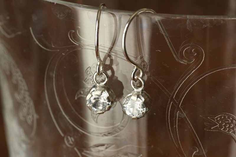 Sparkling thoughts: White zircon - Earrings & Clip-ons - Other Metals Silver