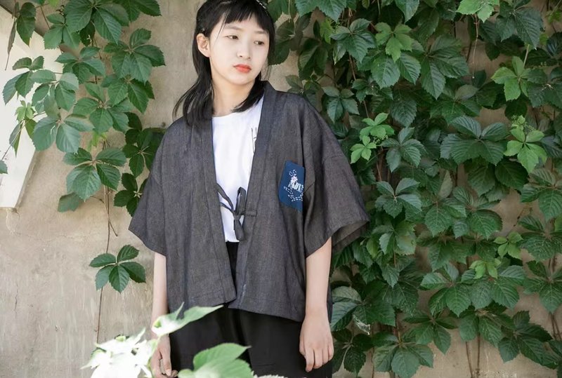 日式和風 拼布輕薄道袍外套 - 女上衣/長袖上衣 - 其他材質 黑色