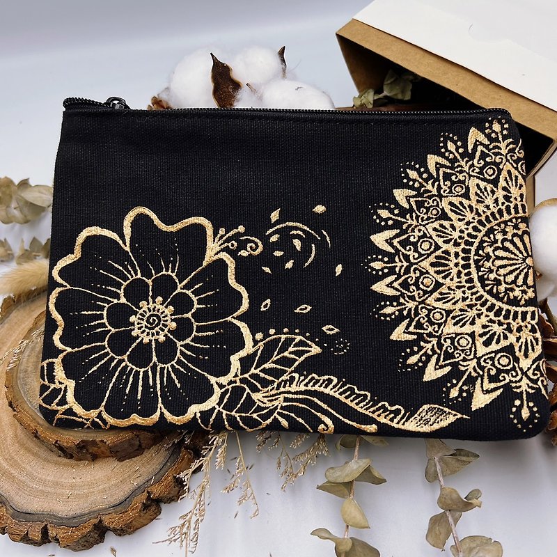 Pure hand-painted mandala clutch bag [flower time] canvas bag Henna Mandala