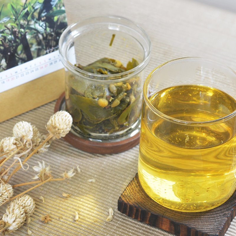 ชาอูหลงชาคาโมมายล์ - ดอกไม้หอมธรรมชาติบรรเทาอูหลงสมุนไพร - ชา - กระดาษ ขาว