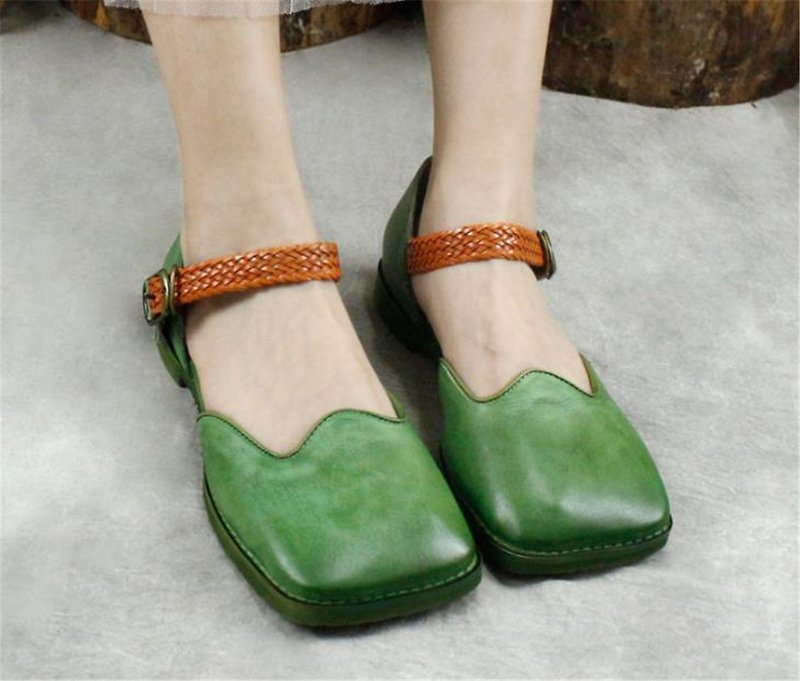 ローヒールの靴革の女性の靴と編組レトロ浅い口のシングルシューズの女性の頭 - 革靴 - 革 グリーン