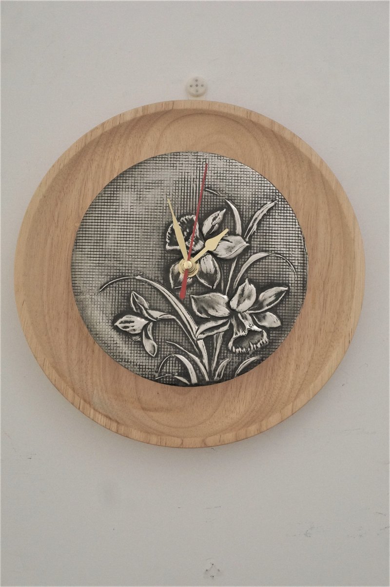 錫雕 受到人們的喜愛的水仙花 時鐘 - 時鐘/鬧鐘 - 其他材質 銀色