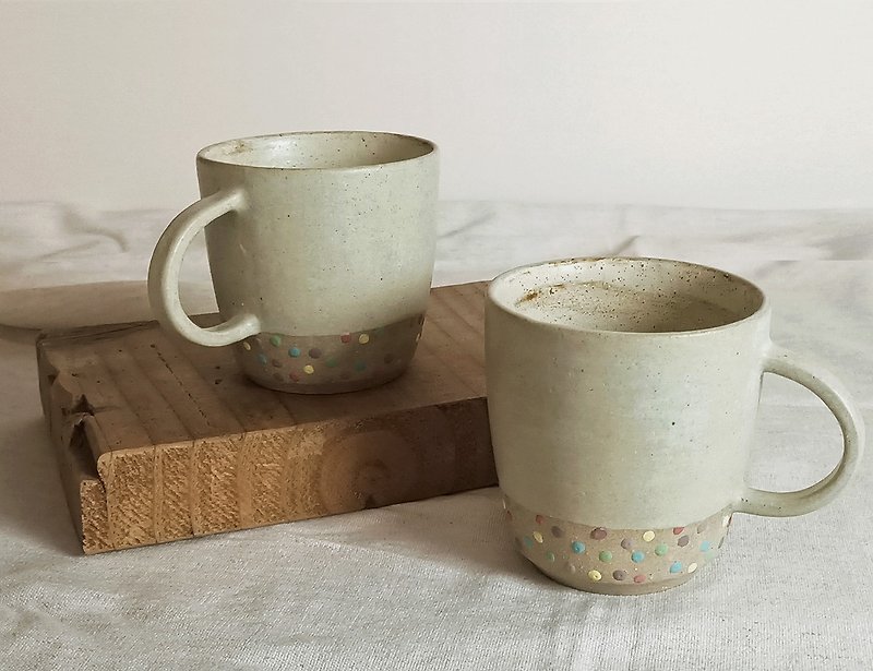 Pastel Dot Series│ Creamy Yellow and Green - Mugs - Pottery Khaki