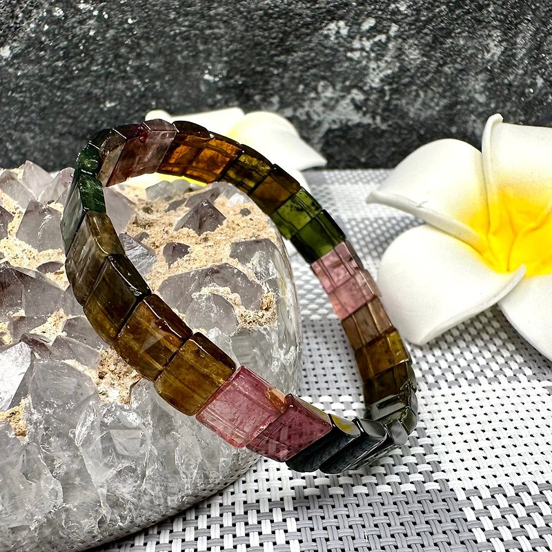 [Inexplicable and Wonderful Grocery Store] Old Mine Transparent Black Beauty Tourmaline Handset - Bracelets - Gemstone Multicolor