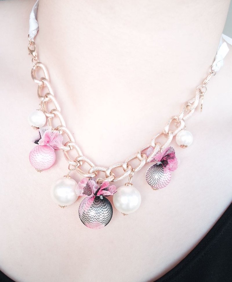 Lace pearls (2-ways) necklace/bracelet - สร้อยติดคอ - วัสดุอื่นๆ หลากหลายสี