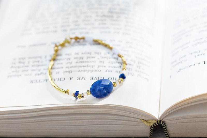Classic Gem Series-Soda Stone Brass Design Bracelet - Bracelets - Gemstone Blue