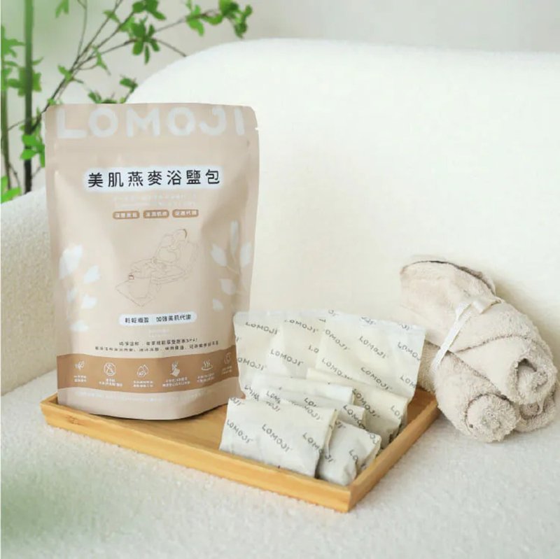 Christmas gift [Foot Bath Relaxation and Sleep Set] Oatmeal Bath Salt Packets 14 pieces | OK for foot soaking and bathing - ชุดของใช้พกพา - วัสดุอื่นๆ ขาว