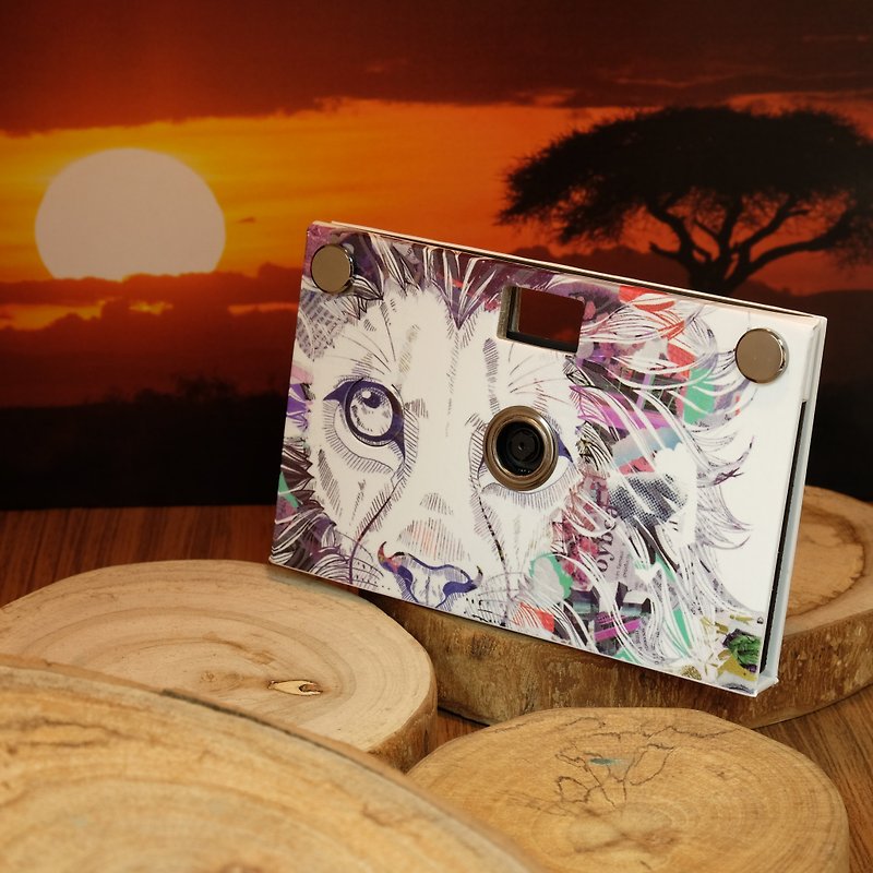 Paper Shoot paper camera, I SEE YOU! series - Lion - Cameras - Paper Gray