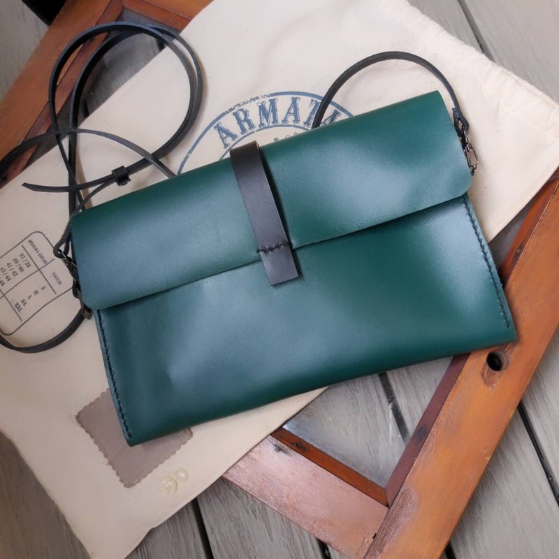 Side backpack, crossbody bag, carry-on bag, small bag, adjustable, camera bag, mobile phone bag, hand-sewn, genuine leather green - กระเป๋าแมสเซนเจอร์ - หนังแท้ 