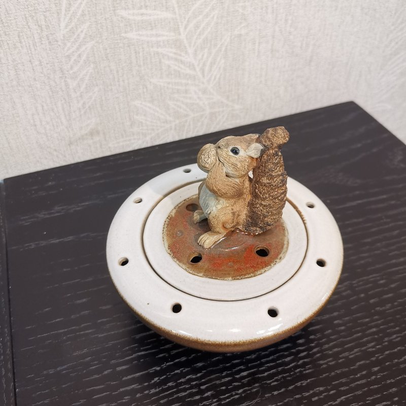 Handmade-Aromatherapy Box Series-Squirrel - Fragrances - Pottery 