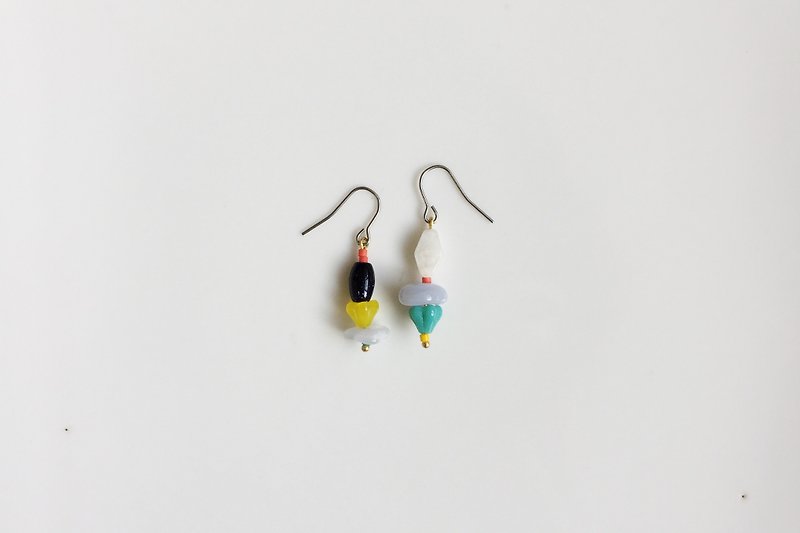 Clown natural stone earrings - ต่างหู - แก้ว สีน้ำเงิน