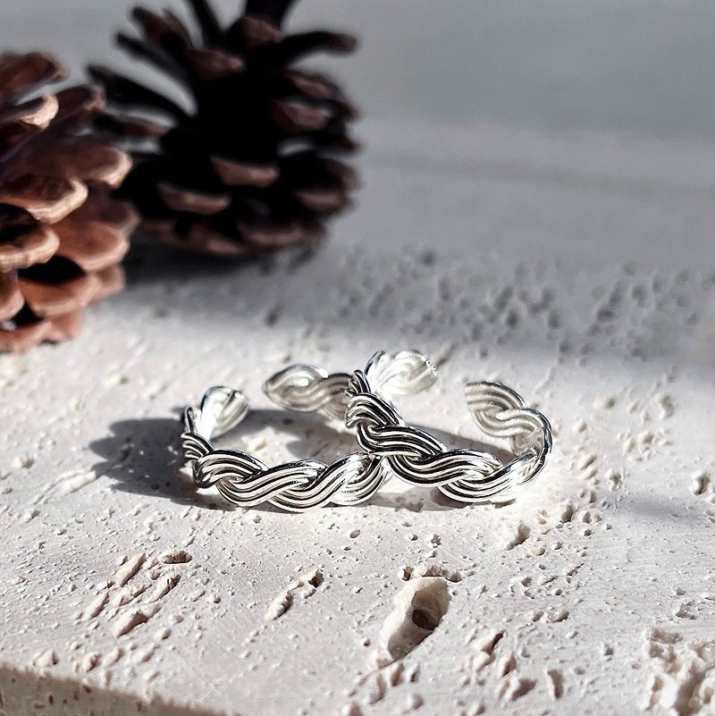 Sparkling | Braided spray sterling silver ring | Adjustable ring circumference - Couples' Rings - Sterling Silver Silver