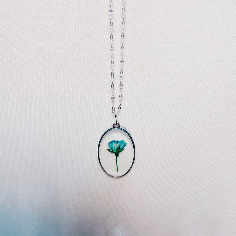 Everlasting Flower Necklace-Blue Rose/The Love of Knowing and Cherishing Each Other - สร้อยคอ - พืช/ดอกไม้ สีน้ำเงิน