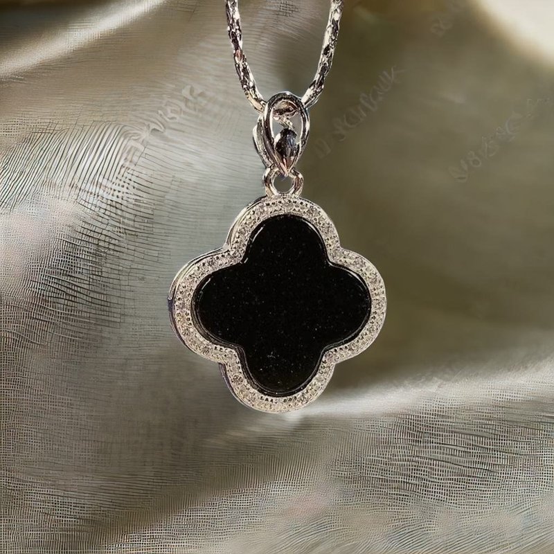 墨翠翡翠四葉草項鍊 925純銀 | 天然緬甸玉A貨翡翠 | 送禮 - 吊飾/掛飾 - 玉石 黑色