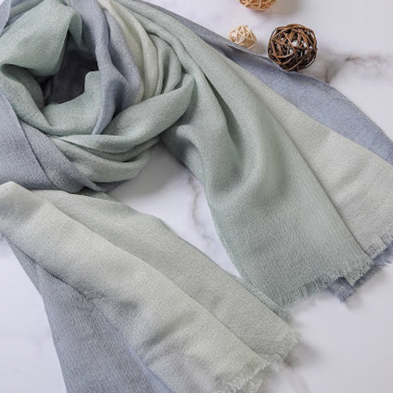 Cashmere cashmere scarf/shawl gradient ring velvet Jingle suitable for all seasons - Knit Scarves & Wraps - Wool Gray