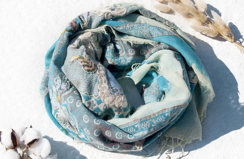 Boiled wool shawl / knitted scarf / embroidered scarf / cashmere shawl / Cashmere-Blue - ผ้าพันคอถัก - ขนแกะ หลากหลายสี
