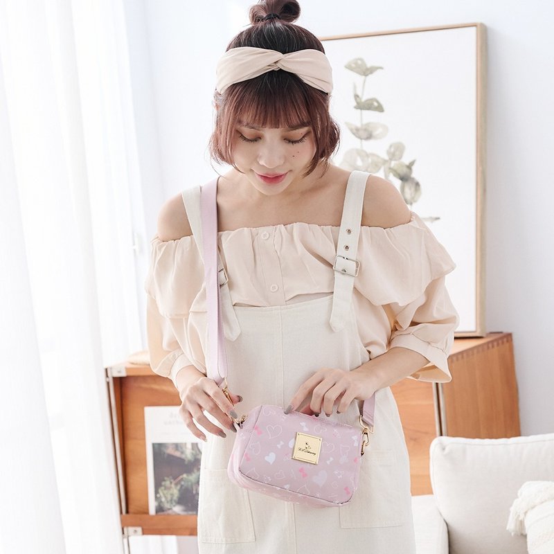 [Sweet Q Cute] Heart to Heart - Gentle, lightweight and practical small square bag - pink apricot color - Messenger Bags & Sling Bags - Nylon Multicolor