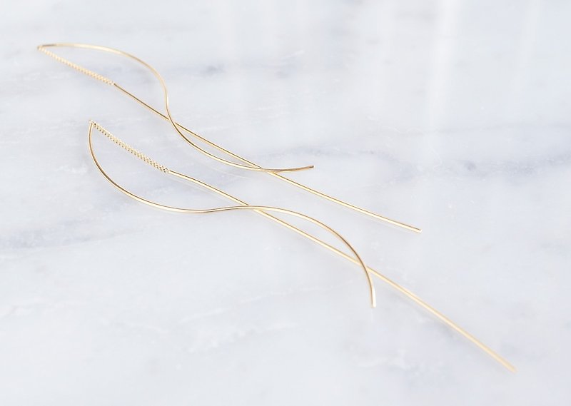 Needle Chain Glossy Gold Earrings - ต่างหู - โลหะ สีทอง