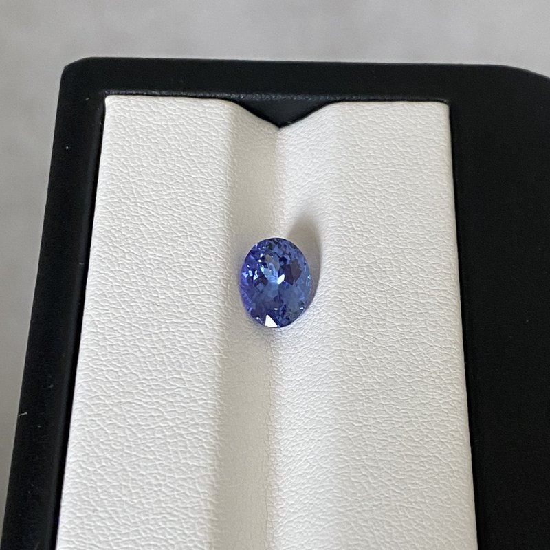 【裸石】丹泉石 Tanzanite 2.30ct LTAN09 附證書 - 項鍊 - 寶石 藍色