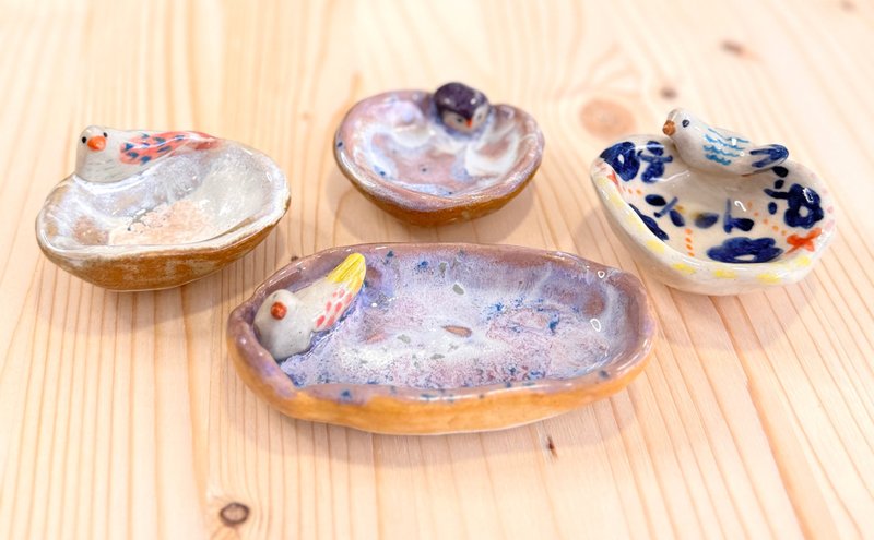 可可愛愛 迷你鳥碟 - 擺飾/家飾品 - 陶 多色