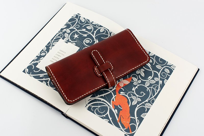 [Cutting line] Handmade leather simple retro buckle long wallet clutch bag unisex - กระเป๋าคลัทช์ - หนังแท้ สีนำ้ตาล