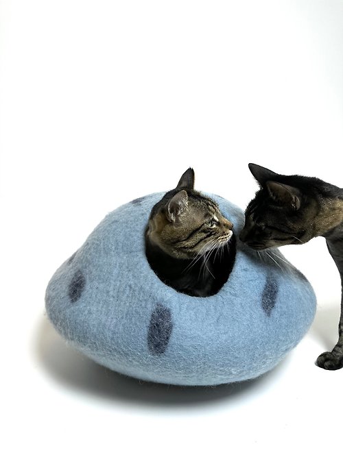 Le Funny Cat 有趣貓 羊毛氈洞穴封閉式貓窩貓用品 - LeFunnyCat掉落的藍色晶球