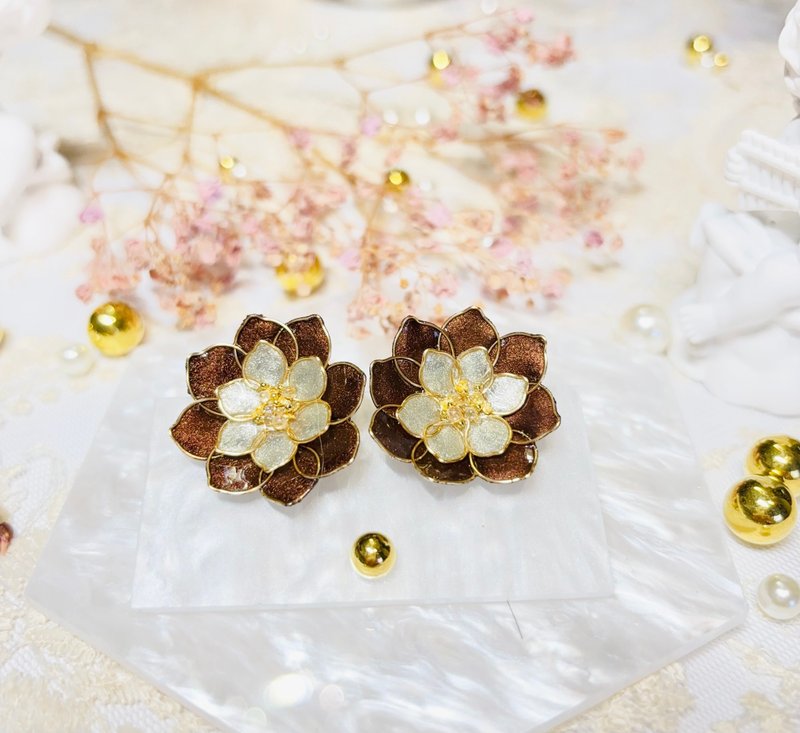 Christmas Silver Autumn Tree Resin Earrings - ต่างหู - เรซิน สีนำ้ตาล