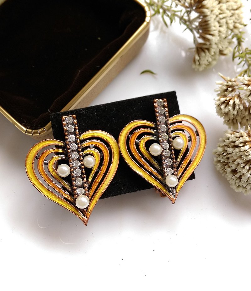 [Western antique jewelry / old age] 1980's peach heart yellow orange 珐琅 clip earrings - Earrings & Clip-ons - Other Metals Gold