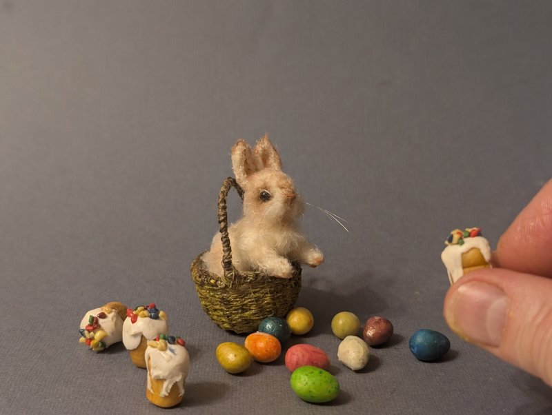 Easter bunny. Crocheted miniature. 3 cm. - 玩偶/公仔 - 其他材質 白色