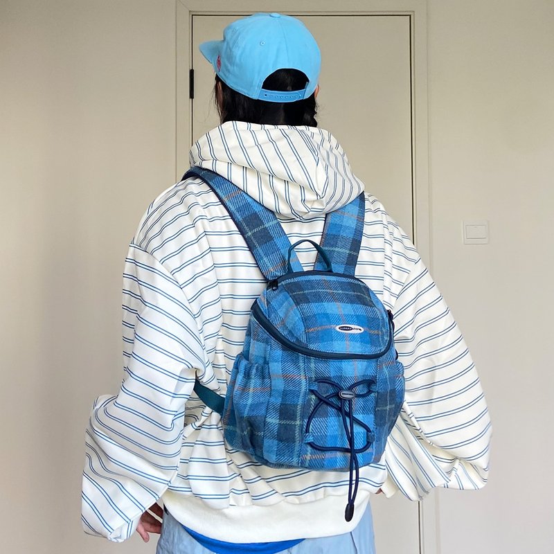 Scone British Plaid Series Autumn and Winter Mini Hiking Retro Backpack Blue - กระเป๋าเป้สะพายหลัง - เส้นใยสังเคราะห์ สีน้ำเงิน