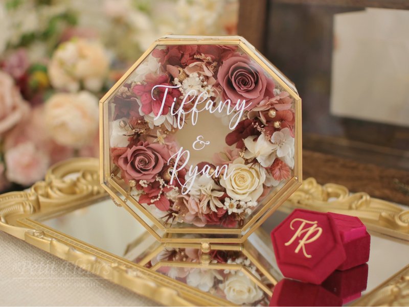 [Wedding Gift] Wedding Ring Box Proposal Ring Box Hot Stamping Name Indestructible Flower Box - Items for Display - Other Materials Red