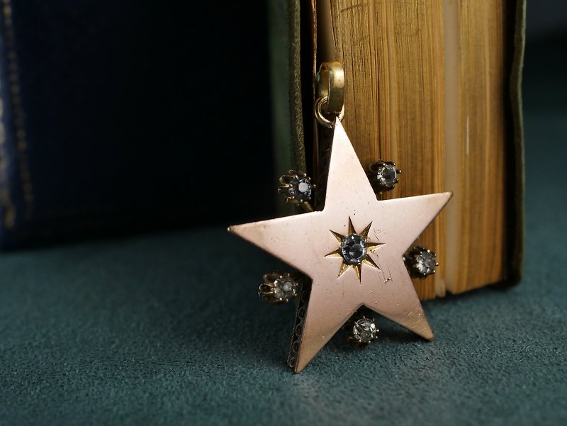 1920-1930s French gold-plated star pendant - Necklaces - Other Metals 