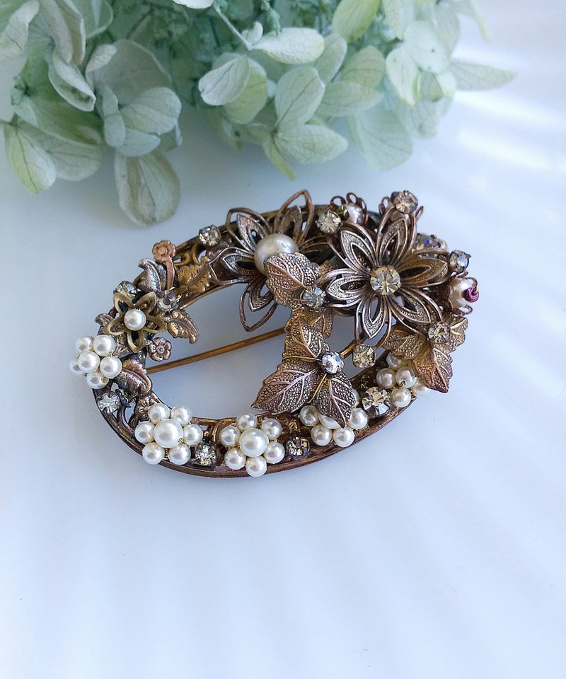 Vintage Jewelry 西洋古董飾品 Original by Robert  珠鑽花 別針 - 徽章/別針 - 其他金屬 金色