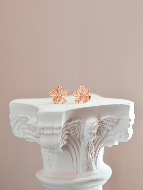 Lafit 寶貝之花 — 意大利製精緻小巧花藝耳環 閨蜜同款禮物單品