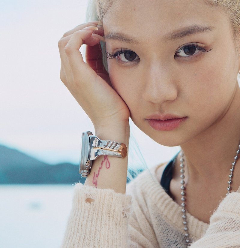 【Stylish Accessories】SOULITE Apple Watch Bangle Feather Rose Tip - Bracelets - Stainless Steel 
