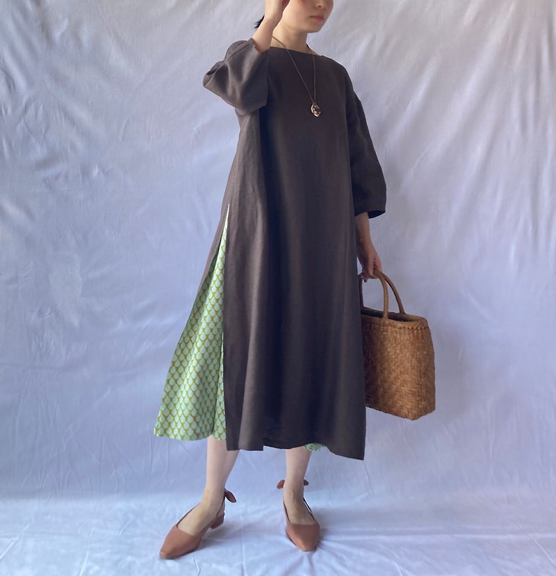 linen combination dress　brown/indiandrops(brock print) - 洋裝/連身裙 - 棉．麻 咖啡色