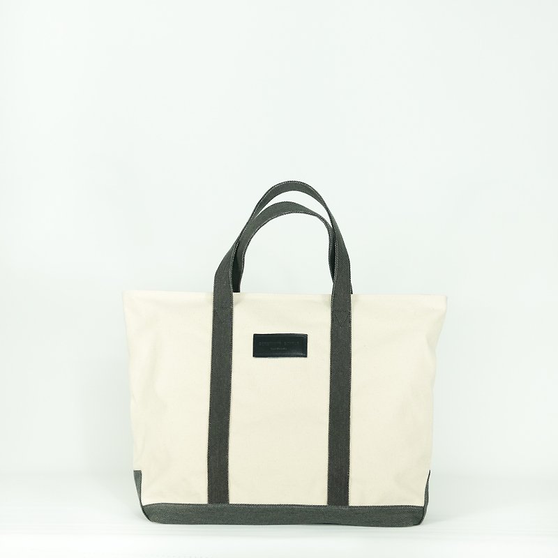 Boat bag- natural white/black - กระเป๋าถือ - ผ้าฝ้าย/ผ้าลินิน ขาว