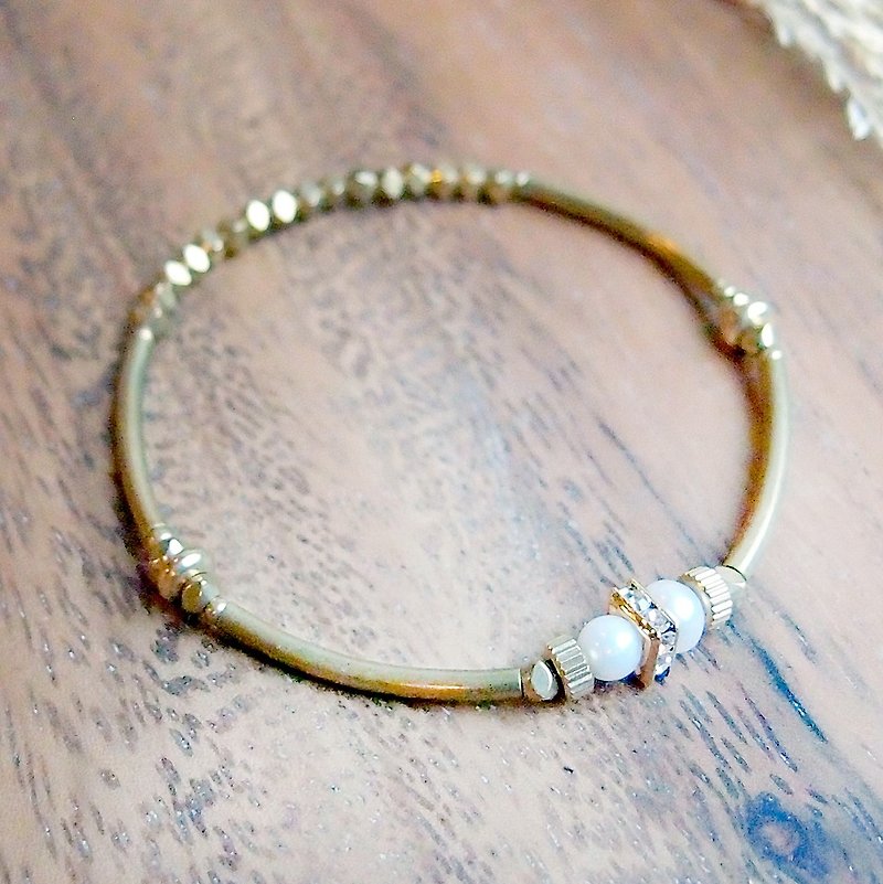 ♦ ViiArt ♦ strong ♦ pearl Stone Bronze bracelet - Bracelets - Other Metals Gold