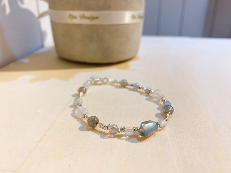 Ops Aquamarine bracelet -海水藍寶/純銀/月光石/勇氣/拉長石/ - 手鍊/手鐲 - 寶石 銀色
