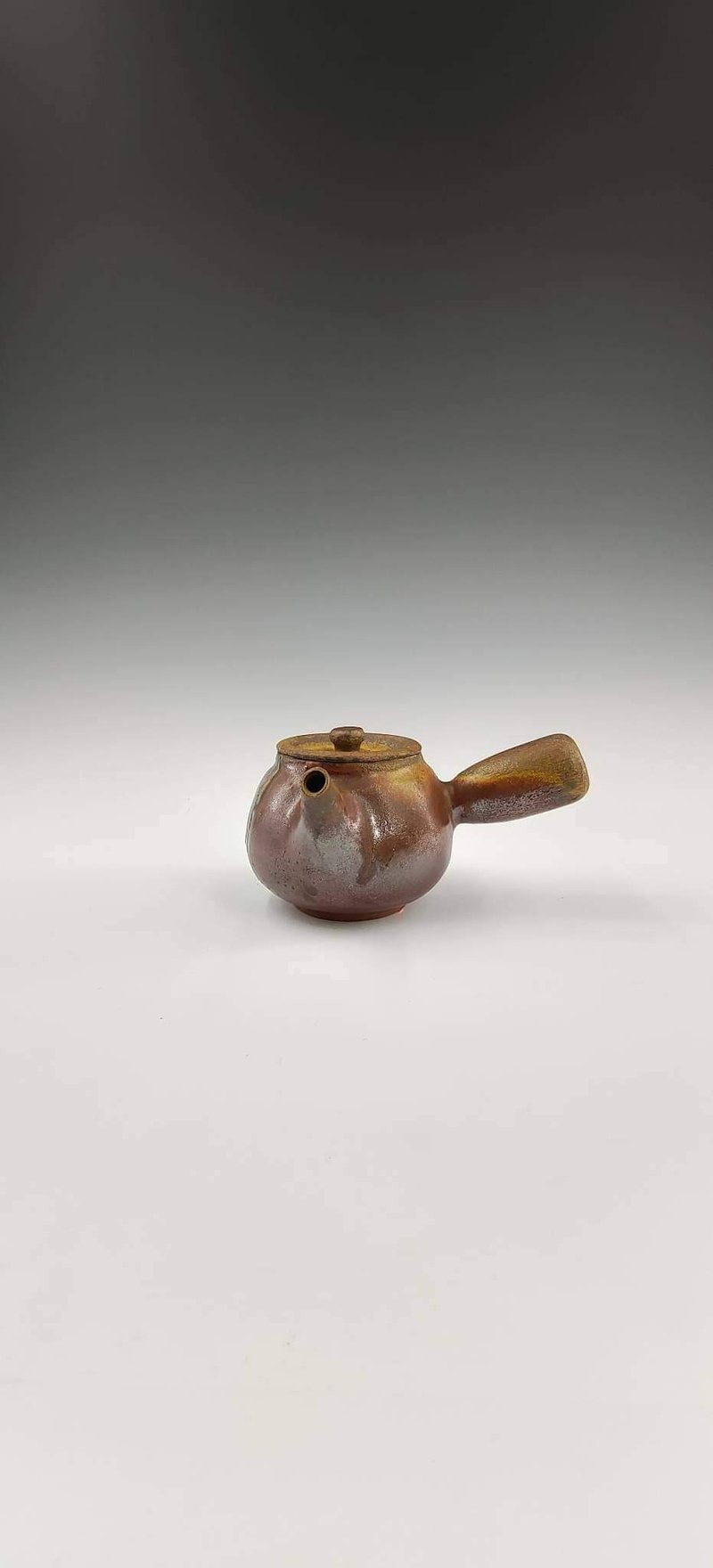 柴燒側把壺 - 茶壺/茶杯/茶具 - 陶 