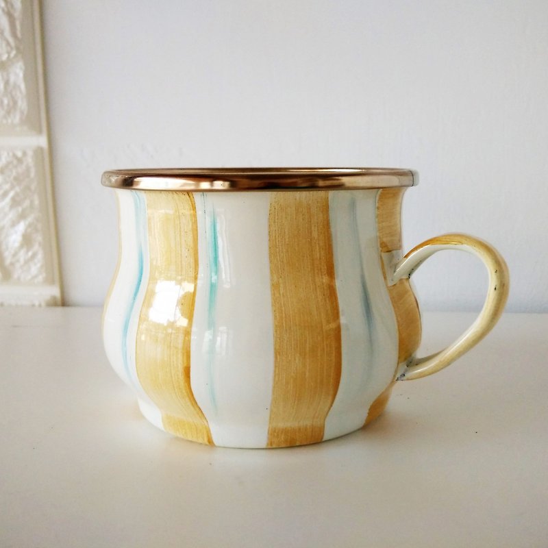 Earthy Striped Painted Enamel Mug with Handmade Gift Wrap - แก้วมัค/แก้วกาแฟ - วัตถุเคลือบ สีเหลือง