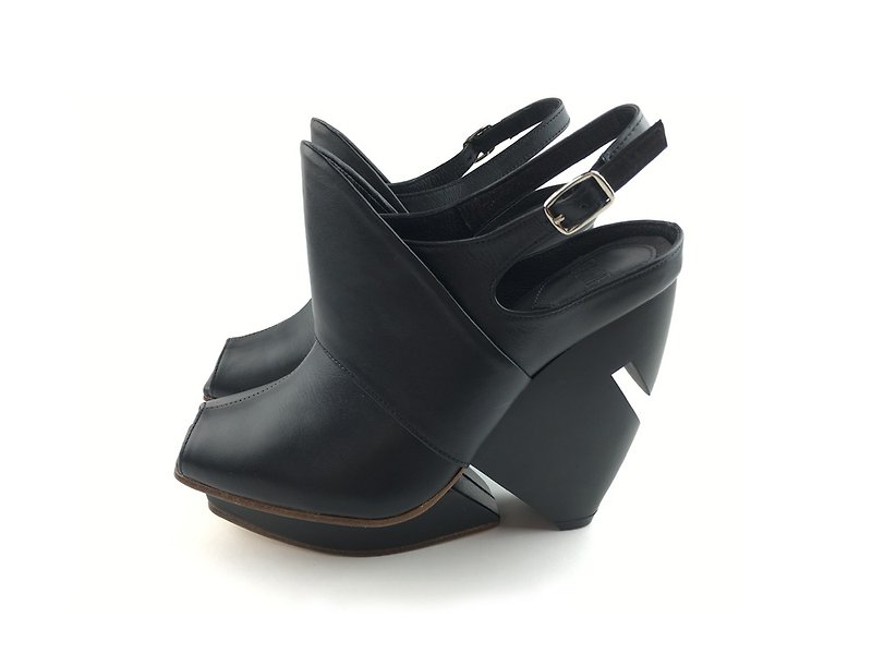 The Deep Mitsukurina owstoni - Black Leather Handmade Heels - High Heels - Genuine Leather Black
