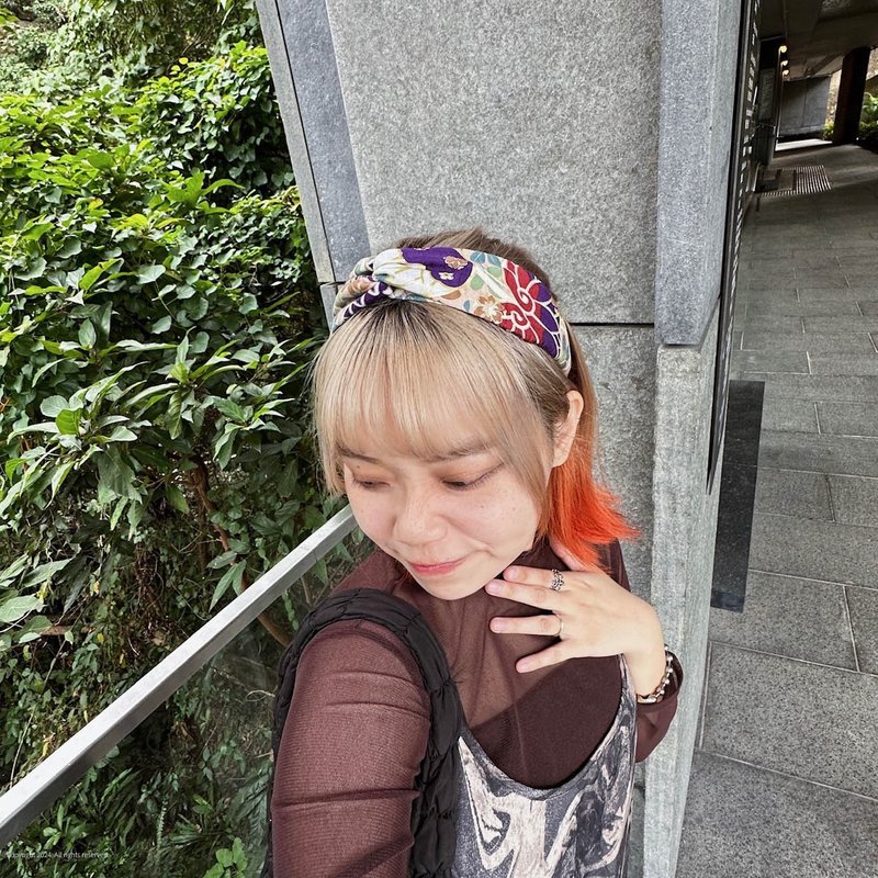 手工髮帶 / 深紫大櫻花 / 金邊 / 東京限定 / 麻質 / 女裝 - 髮夾/髮圈 - 棉．麻 紫色