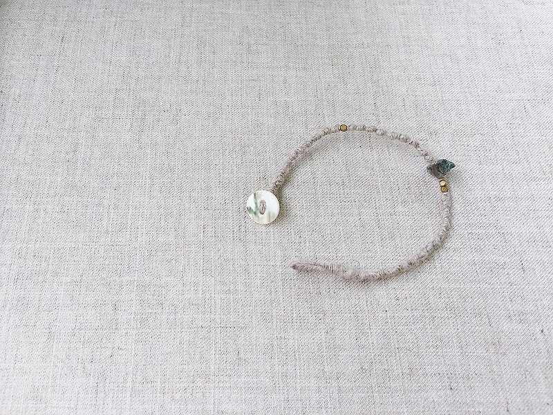 Greenstone bracelet - สร้อยข้อมือ - ผ้าฝ้าย/ผ้าลินิน สีเขียว
