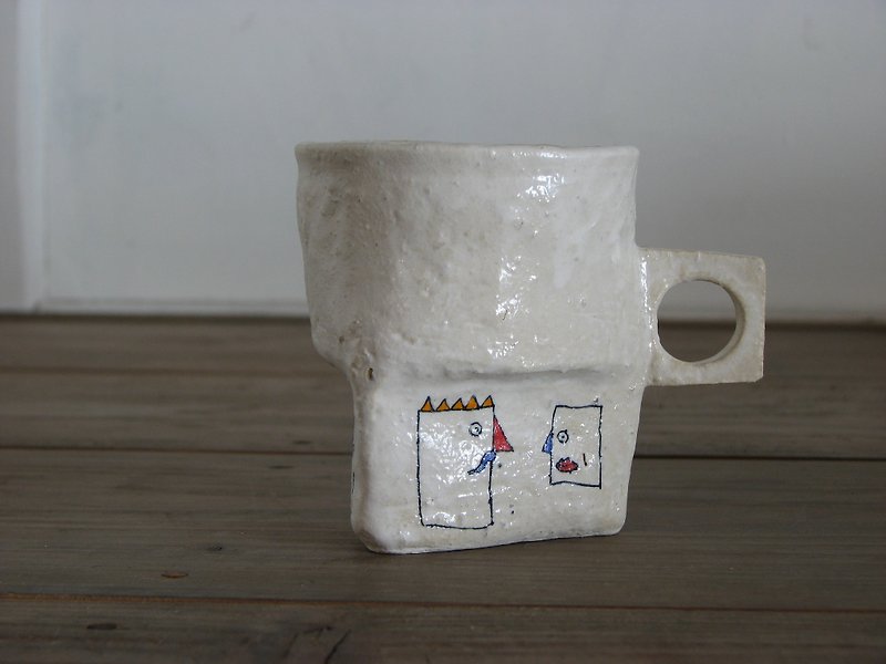 Square face coffee cup - แก้วมัค/แก้วกาแฟ - ดินเผา ขาว