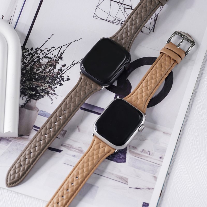 Apple watch - Diamond Check Leather Apple Watch Band - สายนาฬิกา - หนังแท้ 