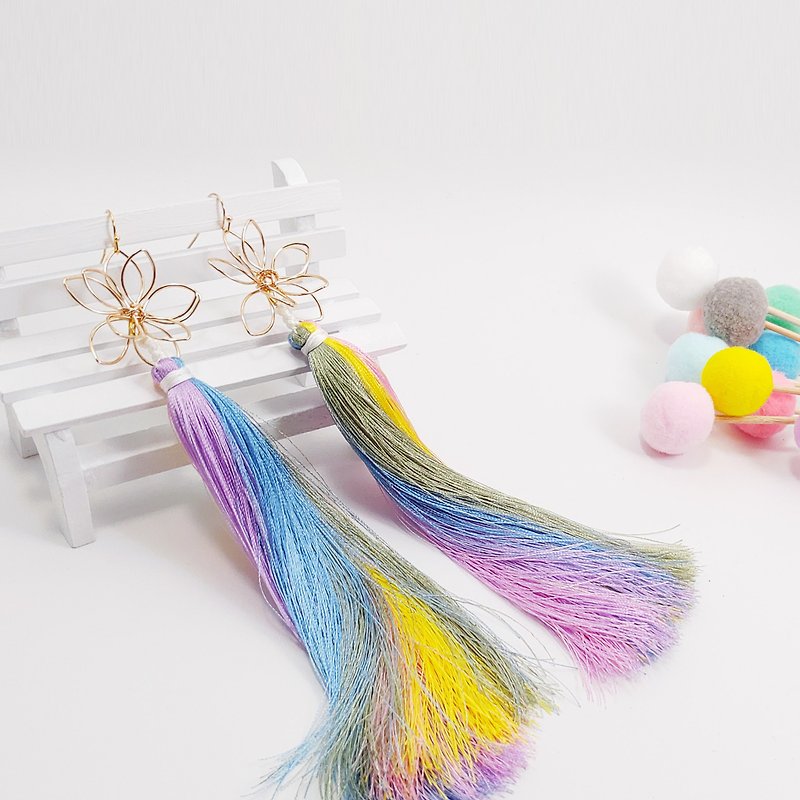Daqian Design Fashion Macaron Rainbow Gay Tassel Earrings / Clip Holiday Party Luck - Earrings & Clip-ons - Cotton & Hemp Multicolor