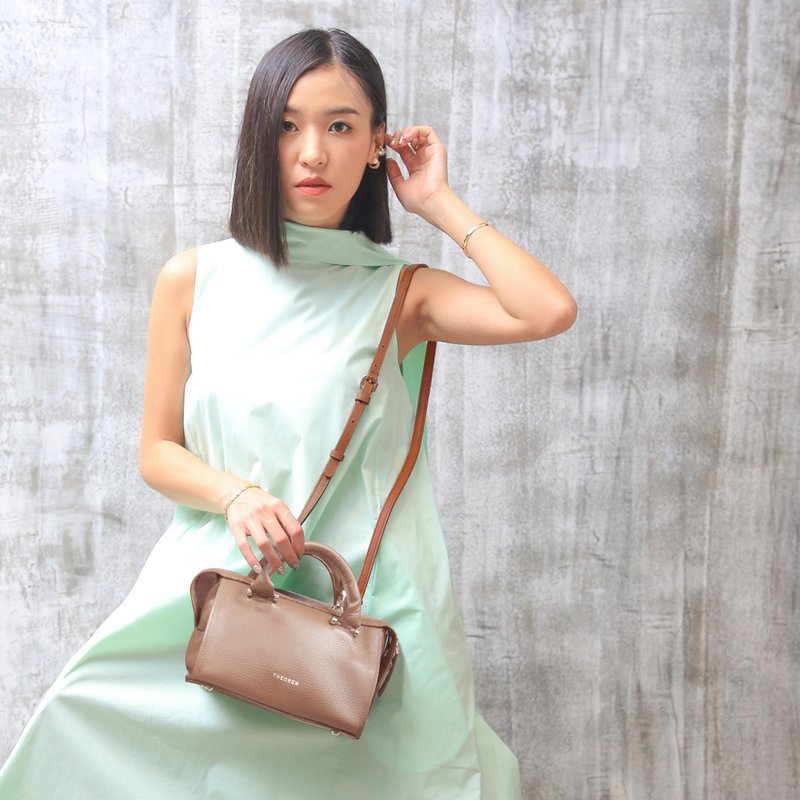 iconic bag with popular reviews amongst bloggers, mini IOTA handbag -  Chocolate - กระเป๋าถือ - หนังแท้ สีกากี