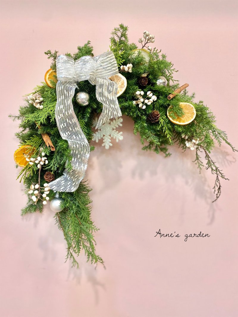 Christmas horseshoe-shaped flower decoration/one person class - Plants & Floral Arrangement - Plants & Flowers 