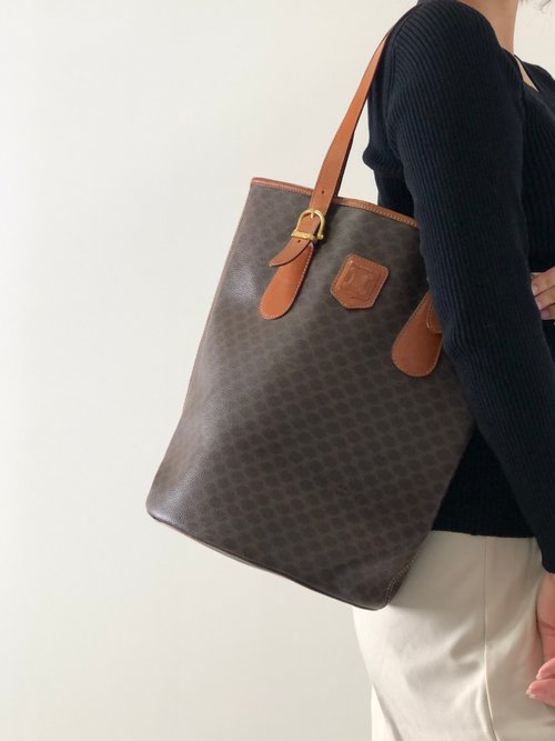 日本直送 名牌中古包 】CELINE セリーヌ マカダム ブラゾン型